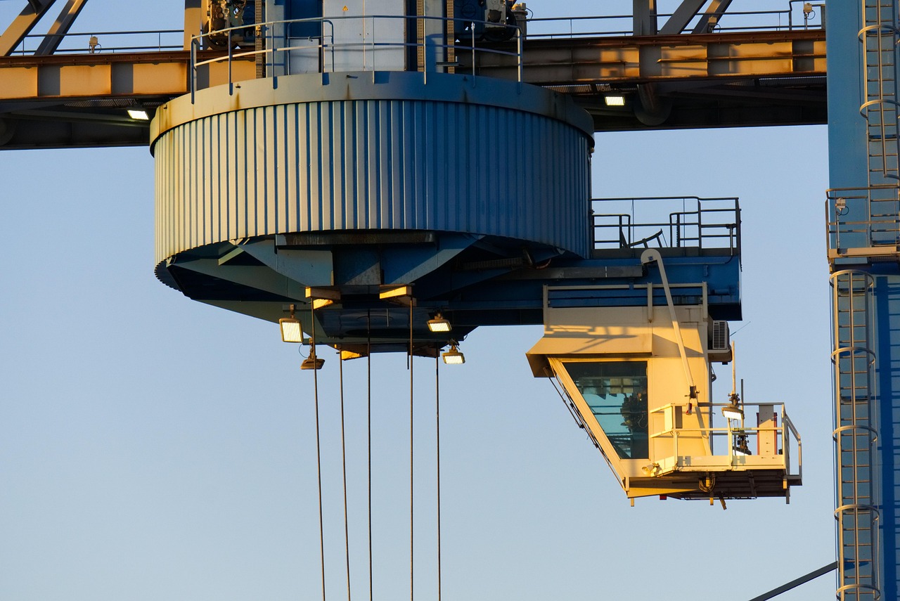 How to Choose a Freight Company in Canada: A Complete Guide for Importers and Exporters in 2026